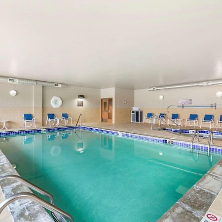 Sonesta Essential Minot Hotel Bagian luar foto