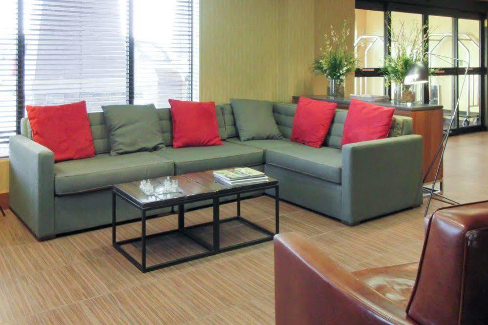 Sonesta Essential Minot Hotel Bagian luar foto